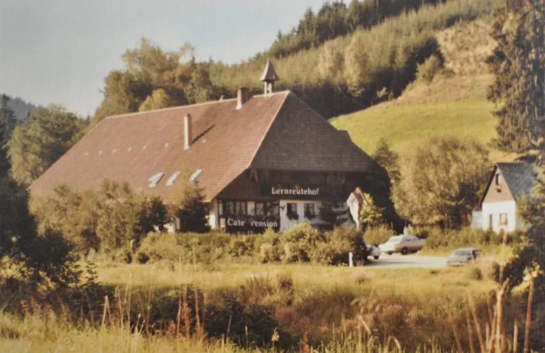 Café - Pension Bernreutehof-1